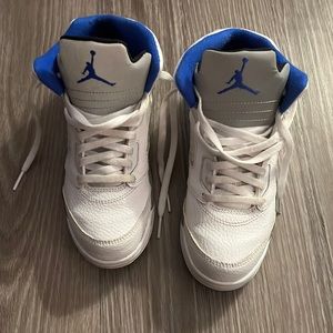 “Authentic” Air Jordan 5 Retro PS (little boy’s)
'Stealth 2.0'